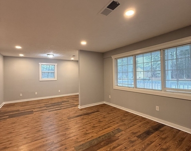 3218 Macedonia Road - Photo Thumbnail 7