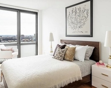 West 56th Street - Photo Thumbnail 1