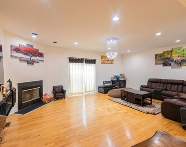 347 Raymound Blvd - Photo Thumbnail 2