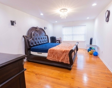 347 Raymound Blvd - Photo Thumbnail 17