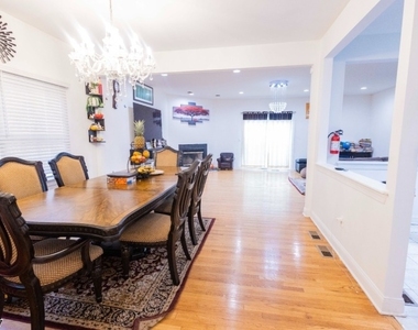 347 Raymound Blvd - Photo Thumbnail 6