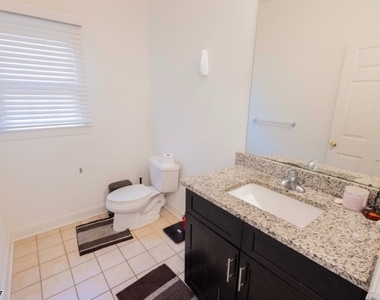 347 Raymound Blvd - Photo Thumbnail 11