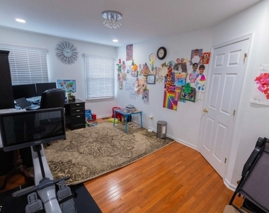 347 Raymound Blvd - Photo Thumbnail 13