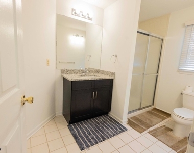 347 Raymound Blvd - Photo Thumbnail 22