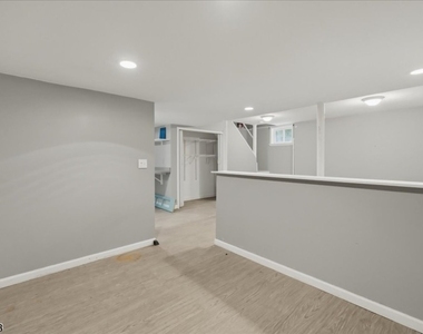 17 Village Way - Photo Thumbnail 19