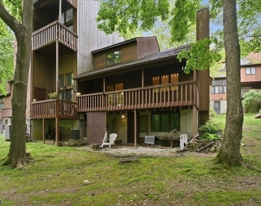 17 Village Way - Photo Thumbnail 16