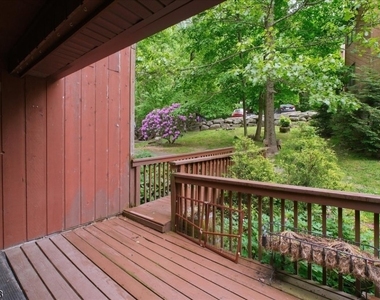 17 Village Way - Photo Thumbnail 27