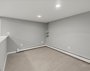 17 Village Way - Photo Thumbnail 20