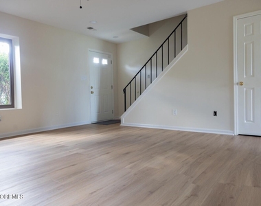 52 Creek Rd - Photo Thumbnail 1