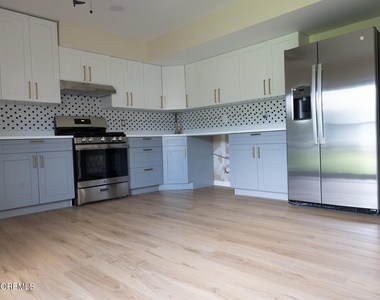 52 Creek Rd - Photo Thumbnail 3