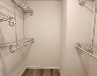 34 Meadow Green Circle - Photo Thumbnail 10