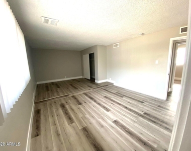 4417 S Newberry Road - Photo Thumbnail 29