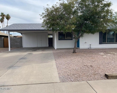 4417 S Newberry Road - Photo Thumbnail 1