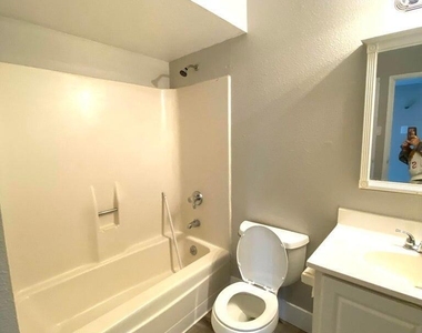 4417 S Newberry Road - Photo Thumbnail 36