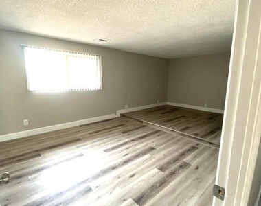 4417 S Newberry Road - Photo Thumbnail 28
