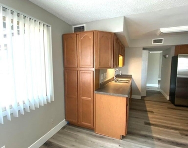 4417 S Newberry Road - Photo Thumbnail 13