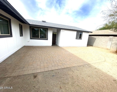 4417 S Newberry Road - Photo Thumbnail 46