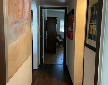 1935 Adams Street - Photo Thumbnail 14