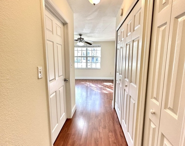 15135 Michelangelo Boulevard - Photo Thumbnail 13