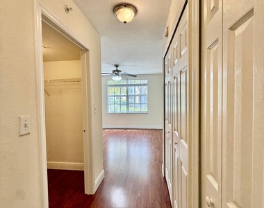 15135 Michelangelo Boulevard - Photo Thumbnail 27