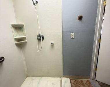 8080 W Barranca Road - Photo Thumbnail 32