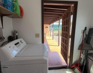 8080 W Barranca Road - Photo Thumbnail 37