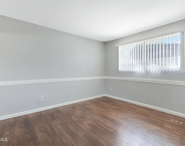 1627 E Fremont Drive - Photo Thumbnail 29
