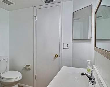 889 Twin Lakes Drive - Photo Thumbnail 20