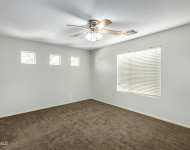 1347 E Rolls Road - Photo Thumbnail 9