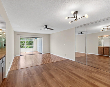 9440 Sw 8th Street - Photo Thumbnail 7