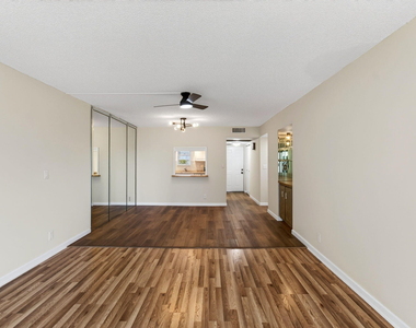 9440 Sw 8th Street - Photo Thumbnail 12