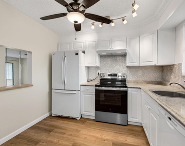 9440 Sw 8th Street - Photo Thumbnail 15