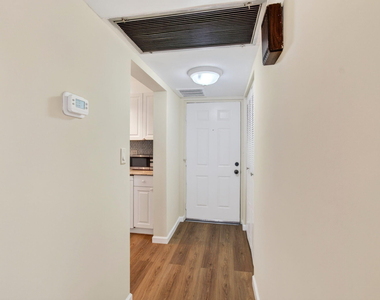 9440 Sw 8th Street - Photo Thumbnail 6