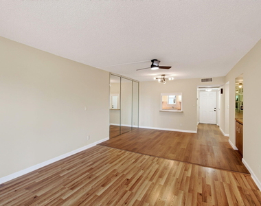9440 Sw 8th Street - Photo Thumbnail 11