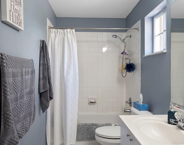 1457 Banyan Way - Photo Thumbnail 34