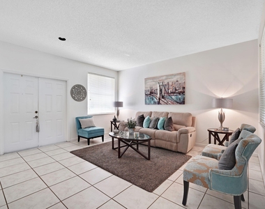 1457 Banyan Way - Photo Thumbnail 12