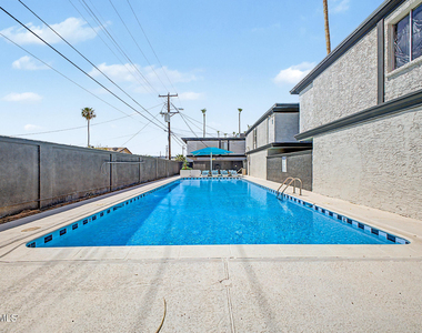 2223 S Mcclintock Drive - Photo Thumbnail 23