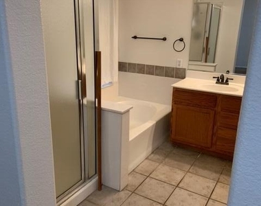 1338 E Encinas Avenue - Photo Thumbnail 17