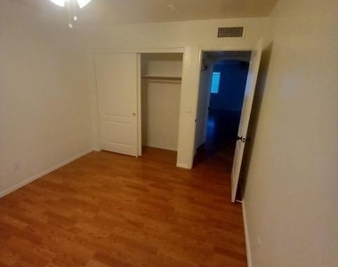1338 E Encinas Avenue - Photo Thumbnail 6