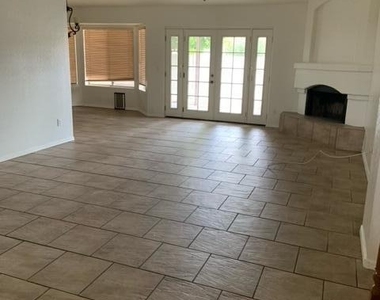1338 E Encinas Avenue - Photo Thumbnail 10