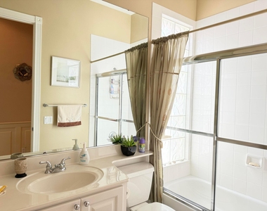 8262 Dominica Place - Photo Thumbnail 23