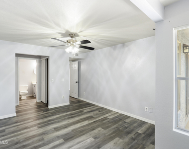 1331 W Baseline Road - Photo Thumbnail 2