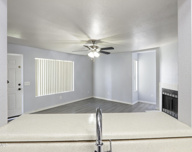 1331 W Baseline Road - Photo Thumbnail 7