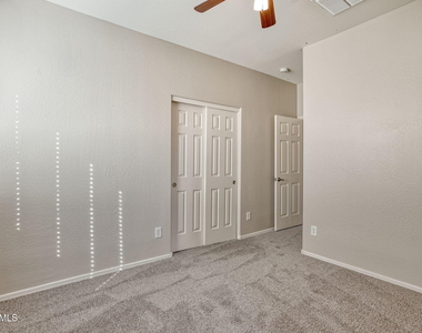 13718 N 150th Drive - Photo Thumbnail 39