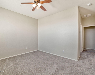 13718 N 150th Drive - Photo Thumbnail 44