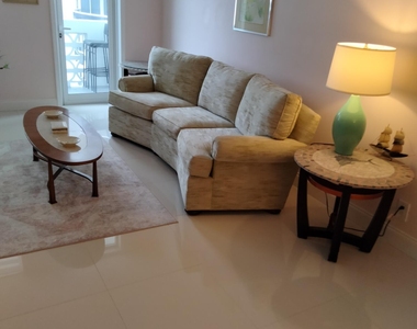4250 Galt Ocean Drive - Photo Thumbnail 6