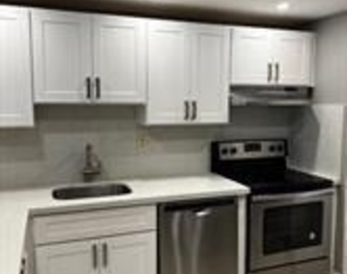 8060 N Colony Circle N - Photo Thumbnail 2