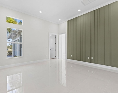 14976 Woodlot Court - Photo Thumbnail 27