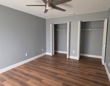 8092 Ambach Way - Photo Thumbnail 20