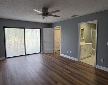 8092 Ambach Way - Photo Thumbnail 9